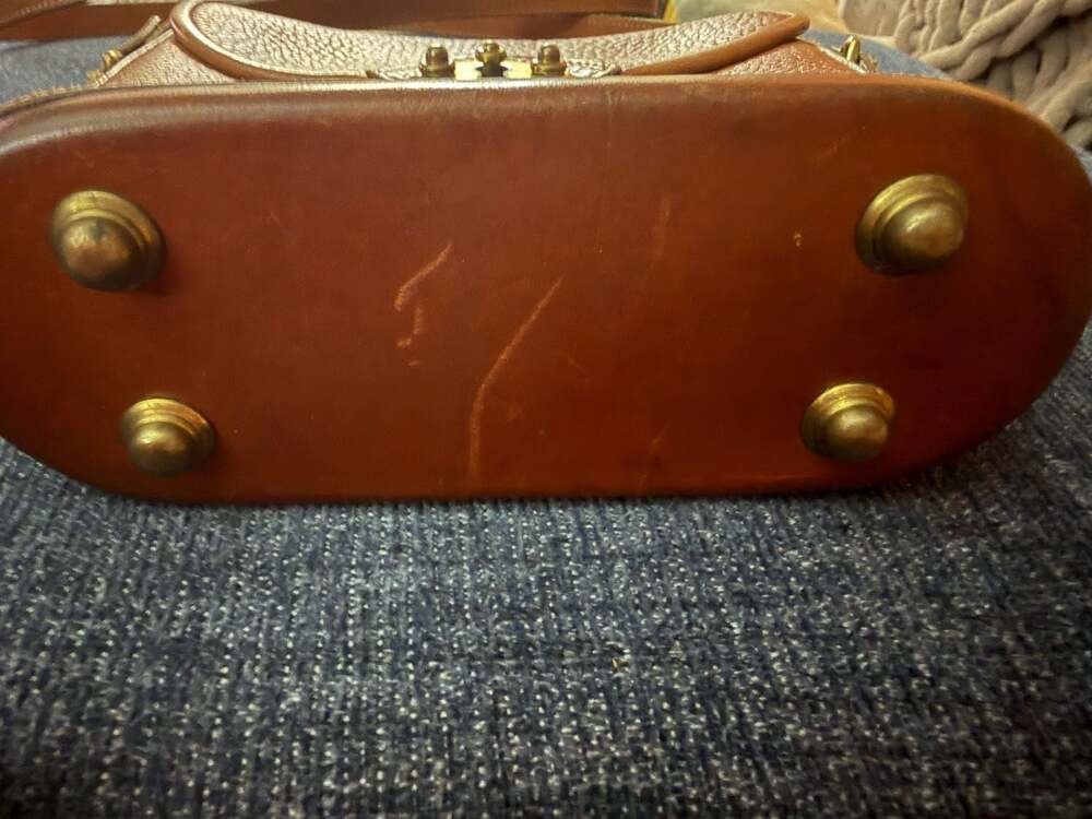 Vintage Dooney & Bourke All Weather Leather Crossbody Bag in Cognac - Picture 4 of 6